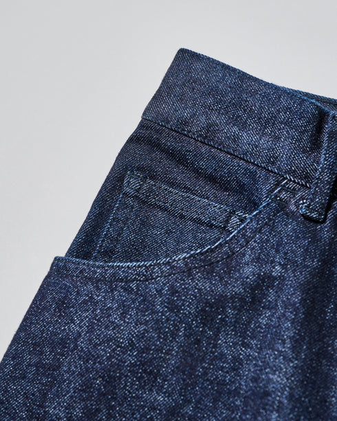 HIGH STRETCH TAPERED DENIM