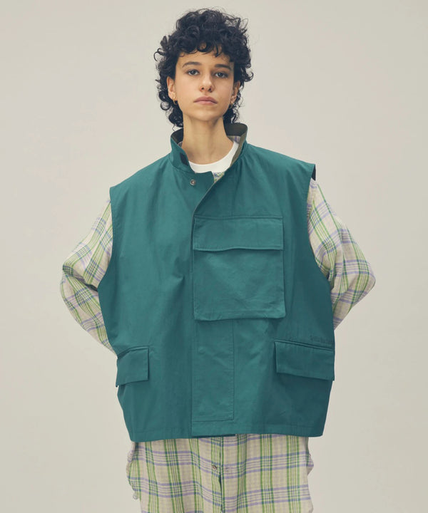 リバーシブルタクティカルベスト