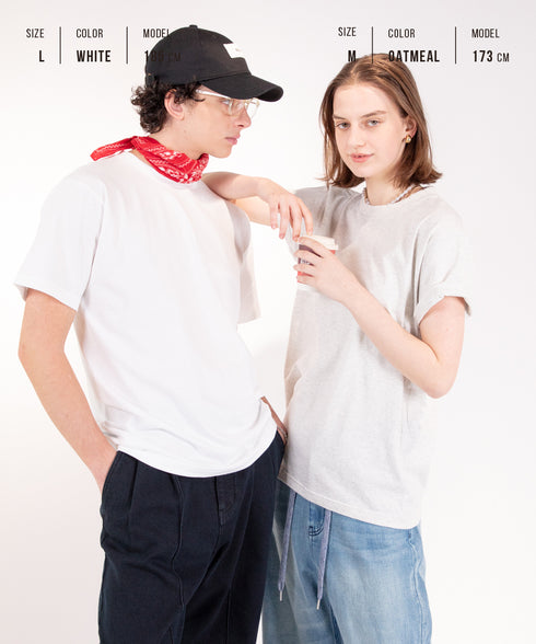 ラウンドボディTシャツ