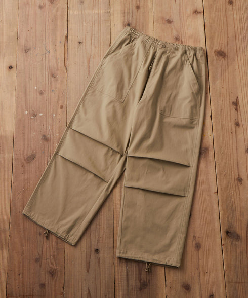 イージーバギーパンツ