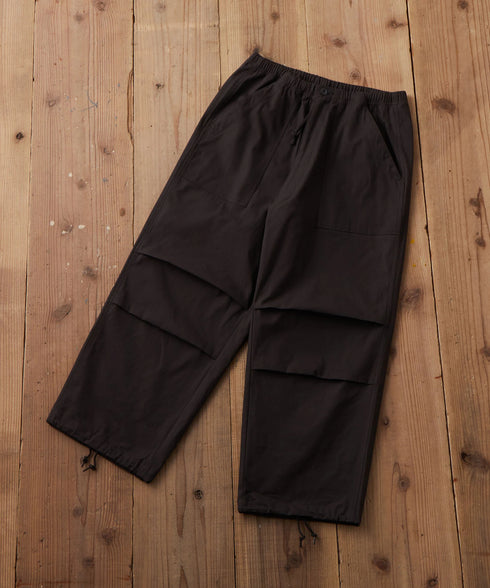 イージーバギーパンツ