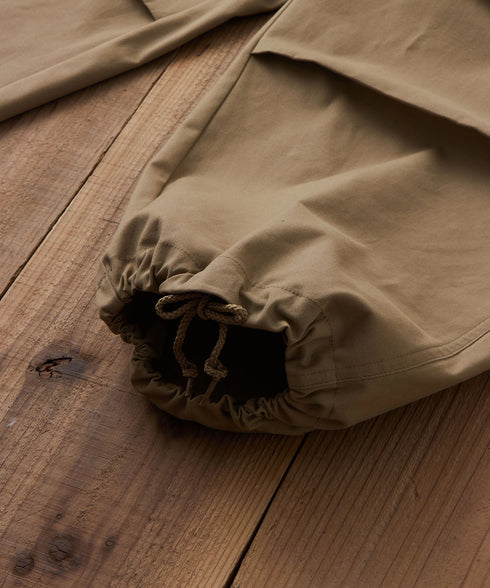 イージーバギーパンツ