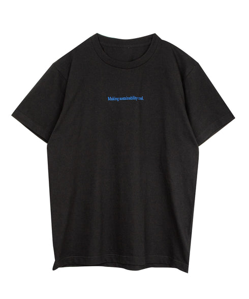 ラウンドボディ エンブロイダリーTシャツ"Making sustainability cool."
