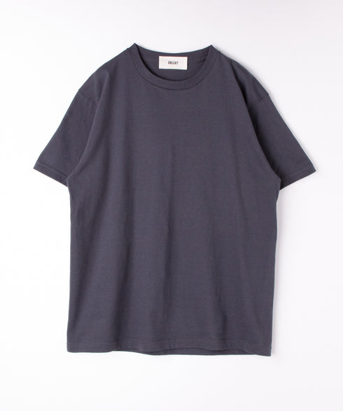 ラウンドボディTシャツ