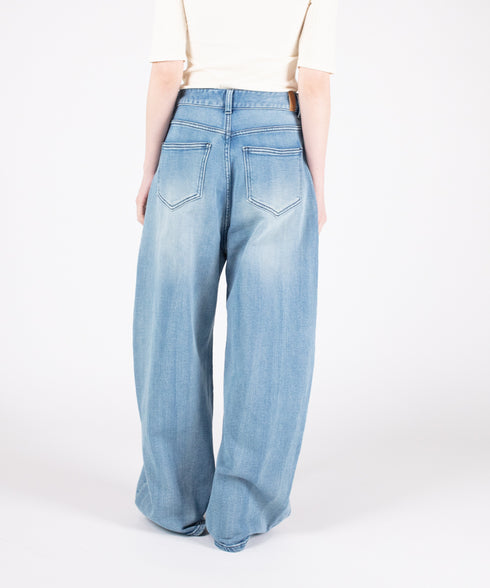 コンフォータブルデニム バレルレッグパンツ