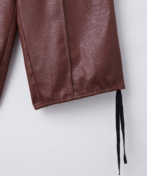 レザーライクアウトポケットカーゴパンツ