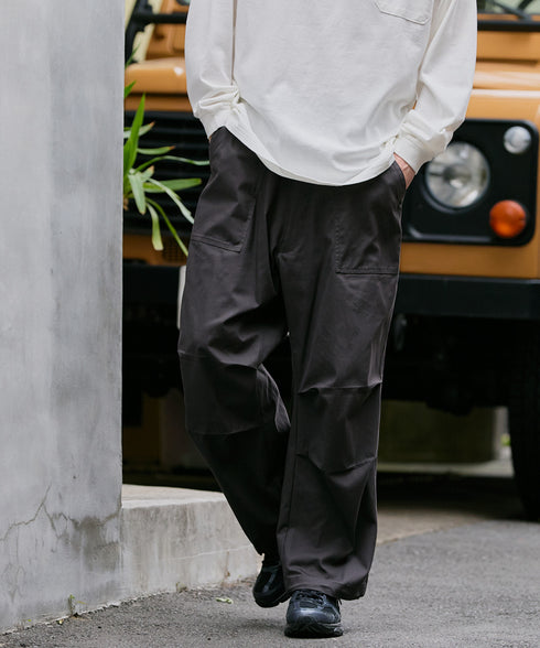 イージーバギーパンツ