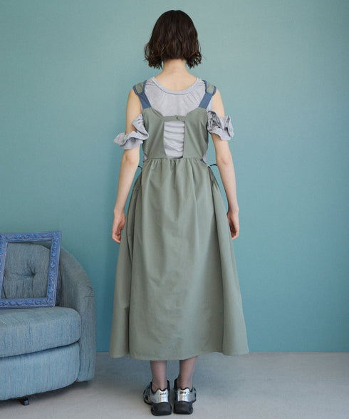 バックルショルダームードワンピース