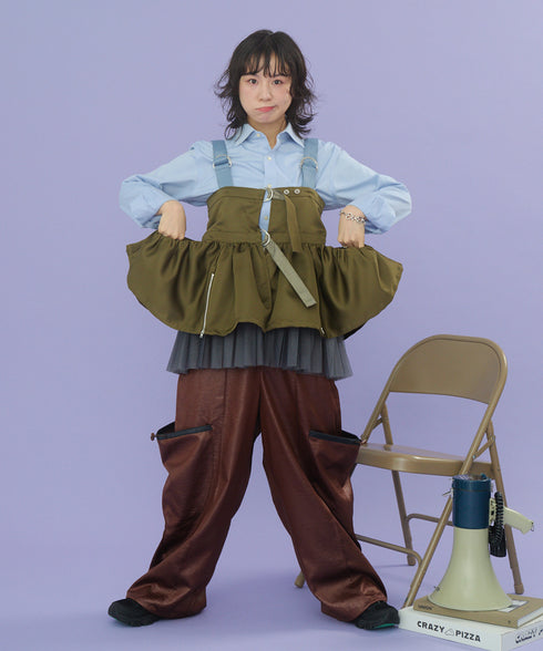 レザーライクアウトポケットカーゴパンツ