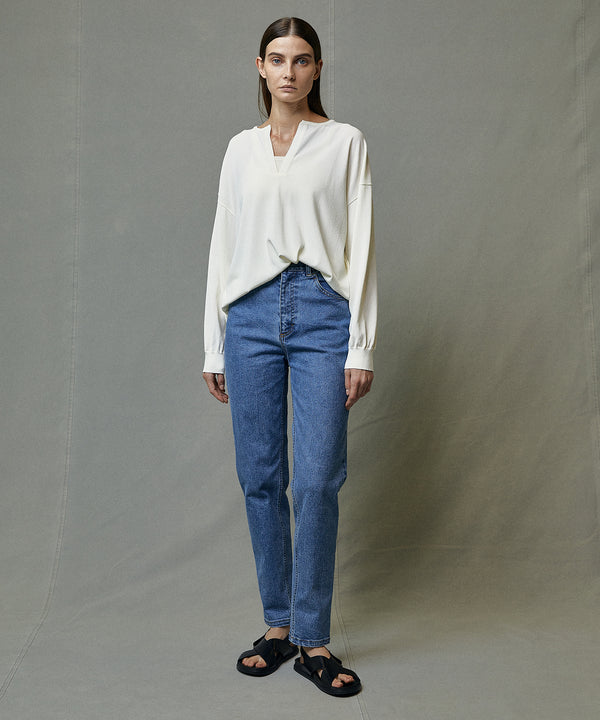 HIGH STRETCH TAPERED DENIM