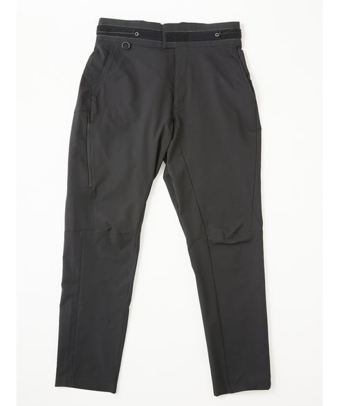 腰シャキ!ユーティリティパンツ