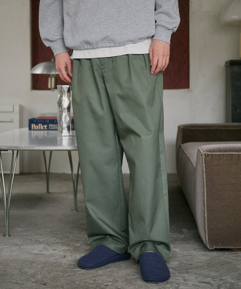 ツータックユーティリティパンツ