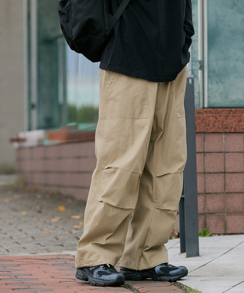 イージーバギーパンツ