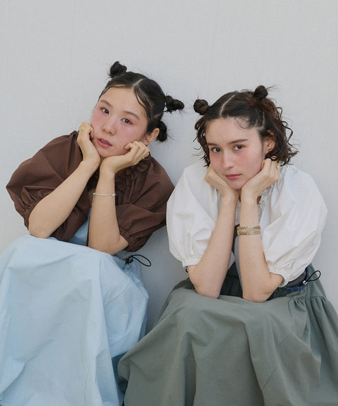 ドライタッチエアリーパフスリーブ