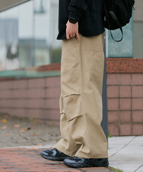 イージーバギーパンツ