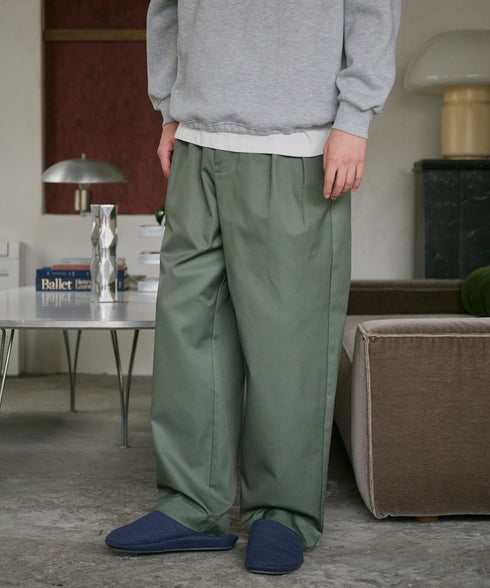 ツータックユーティリティパンツ