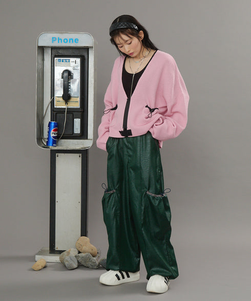 レザーライクアウトポケットカーゴパンツ