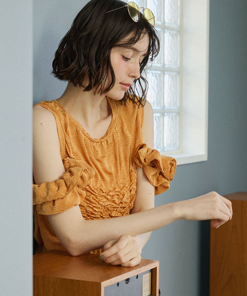 マルチウェイアレンジフリルトップス