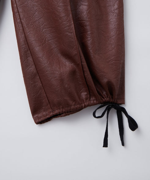 レザーライクアウトポケットカーゴパンツ