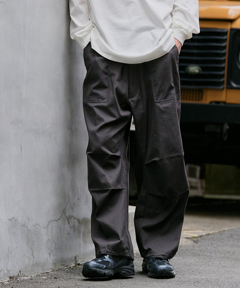 イージーバギーパンツ