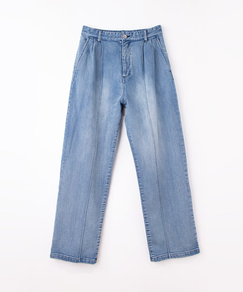 コンフォータブルデニム ツータック ワイドテーパド トラウザー