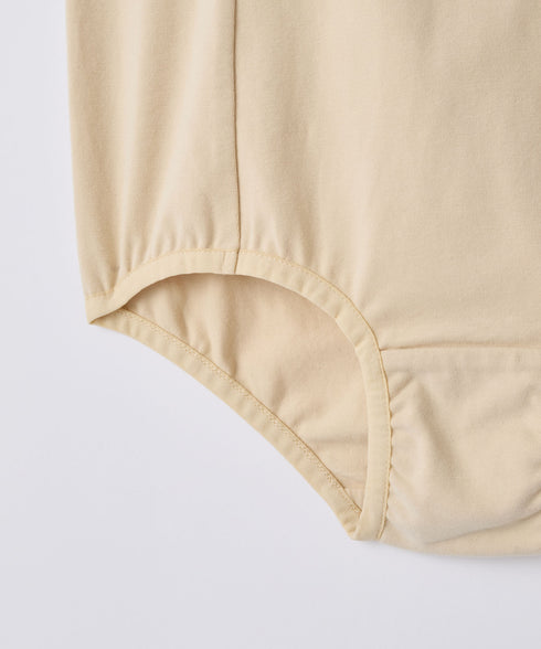 HIGHWAIST SHORTS