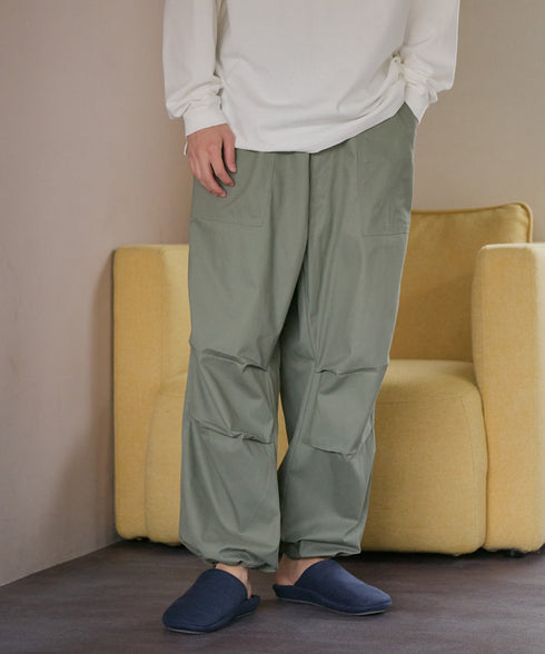 イージーバギーパンツ